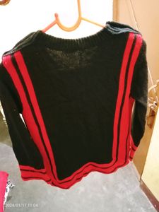 Girls. Sweater