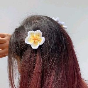Crochet Flower Hairclip 💝
