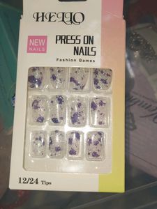 Pretty Glitteryblue Nails 💅 😍