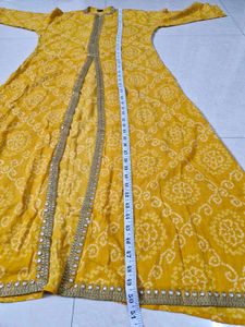 Yellow &amp; Gold Embroidered Kurti Set