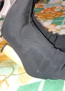 Stylish Black Thigh High Boots