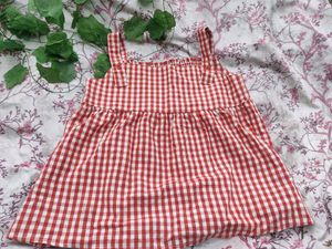 Ghingnam Checkerd Red Top