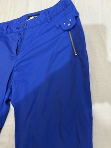 Stylish Jeans And Part Wear Look