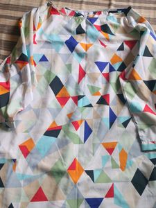 Multicolor White top