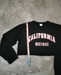 URBANIC crop Sweatshirt