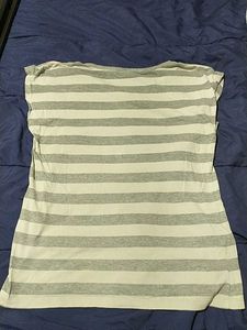 Striped Women&#39;s Top