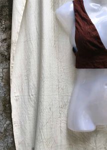 43156. Brown V-Neck Crop Top