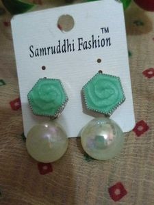 Elegant White Beat Drop Earrings for Party