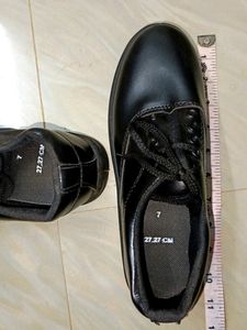 Black Shoes