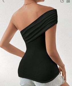 Black One-Shoulder Bodysuit