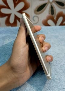 ❣️ iPhone 6s ( Gold )
