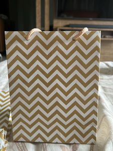 2 Gift Bags