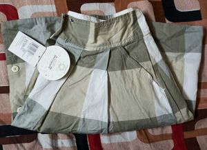Skirt Arrow