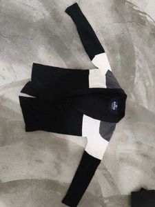 Stylish T-Shirt Shrug