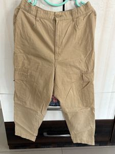Khaki Cargo Capri Pants