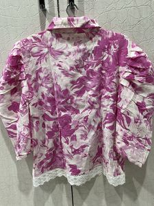 Floral Printed Crop Length Top