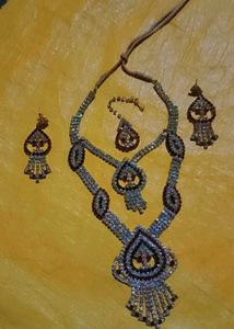 Rhinestone Necklace, Earrings & Maang Tikka Set
