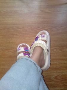 Cute Trendy Flip-flops