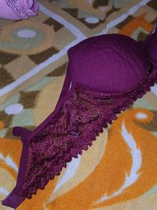Women  Bra