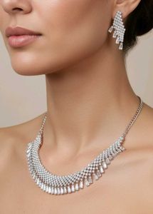 Sparkling Silver Jewelry Set