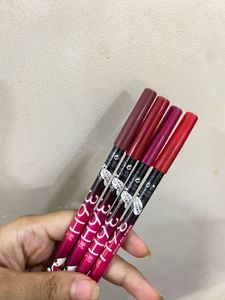 Lip Liner Pencils - Set of 4