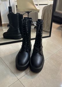 H&amp;M Platform Heeled Boots size 39-40