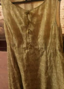 Aesthetic Kurta With Chiffon Work
