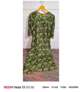 Green Printed Kurti Size:- M