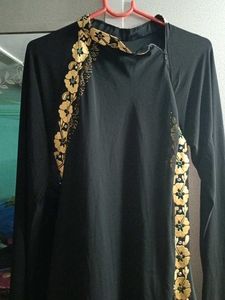 Elegant Black &amp; Gold Ethnic Burqa