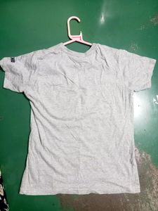 🌟Grey T Shirt (36 &#34;)