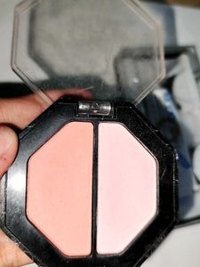 Blusher,EyelashesWith glue ,White Nail Paint