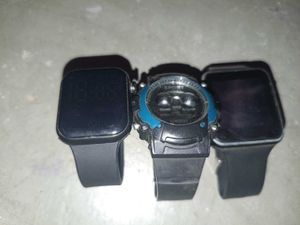 Watches And Wired Earphone