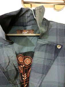 Shirt Tunic With traditional embroidery