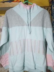 Women sweatshirt....