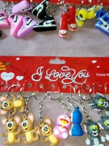 Excellent 144 Pieces Keychains At Best Price..