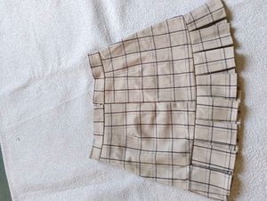 Beige Checked Skort.