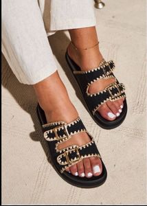 Cute Black Sandals