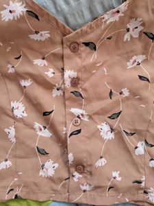 Cute Buttoned Crop Top
