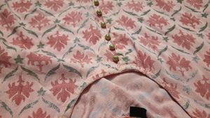 Sleevless Pink Kurti