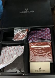 Men Wildhorn Gift-Combo of 4+1 Lino Perros Tie Fre