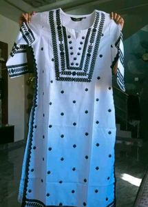 White Embroidered Kurta