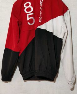Tommy Upper, Wear Unisex!