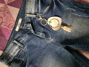 Skinny jeans