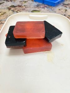 1% Kojic Acid And 2% Niacinamide Soap (homemade)1