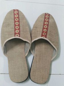 Elegant Flat Chappal/Slippers
