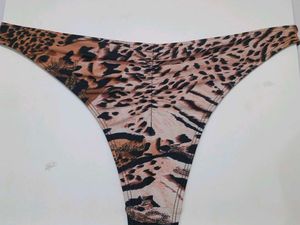 (800)Leopard Print Thong Bikini Bottom