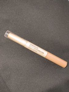 Glam21 Duo Concealer and Corrector Pen