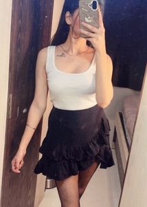 Set Of 2 Black Ruffle Mini Skirt With White Tank