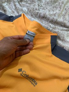 Columbia half zipper