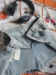 Ripped Jeans Shorts